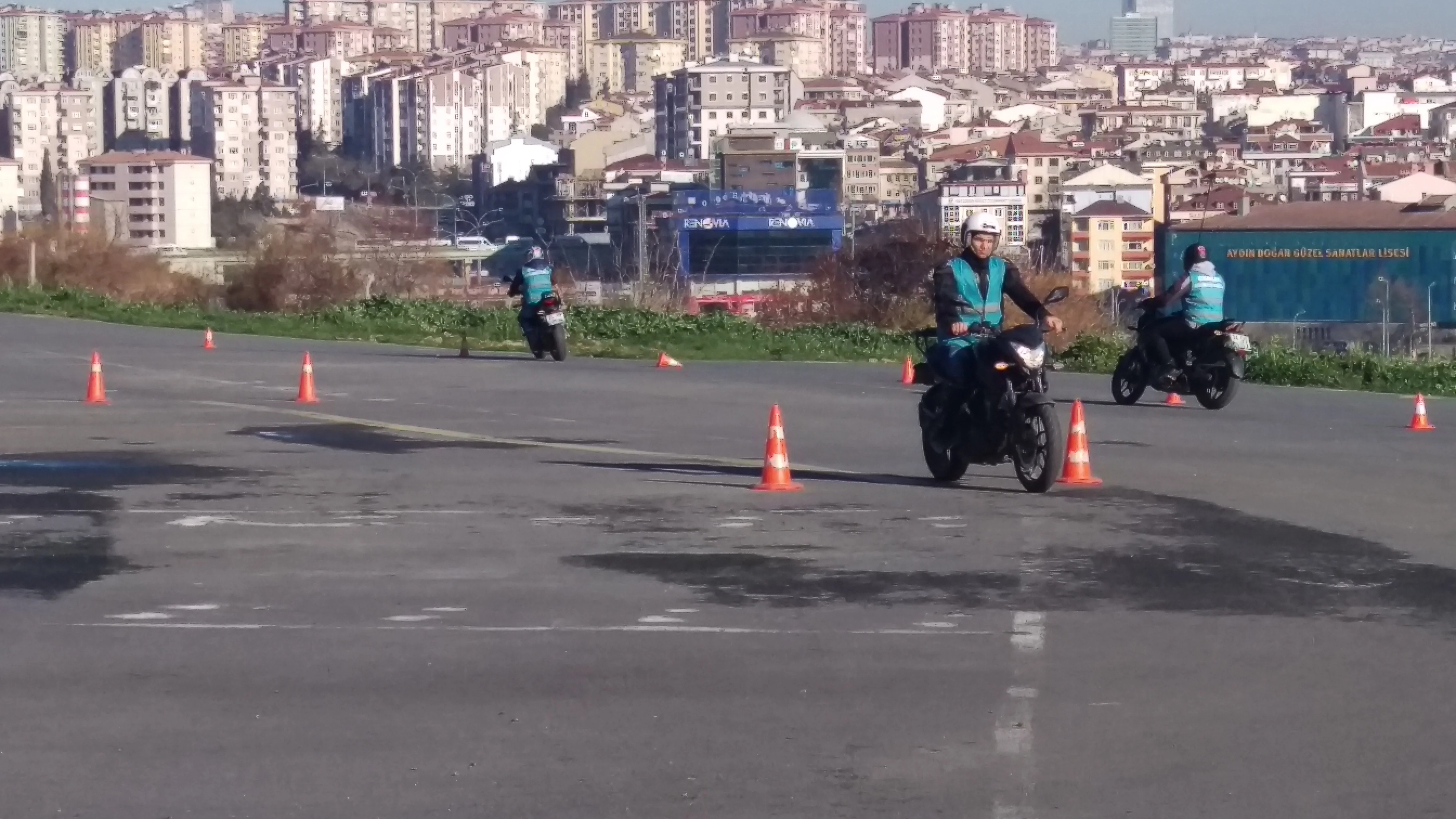Türkiye’nin En Çok Motosiklet Ehliyeti Veren Kursu | Gerçek Sürücü Kursu